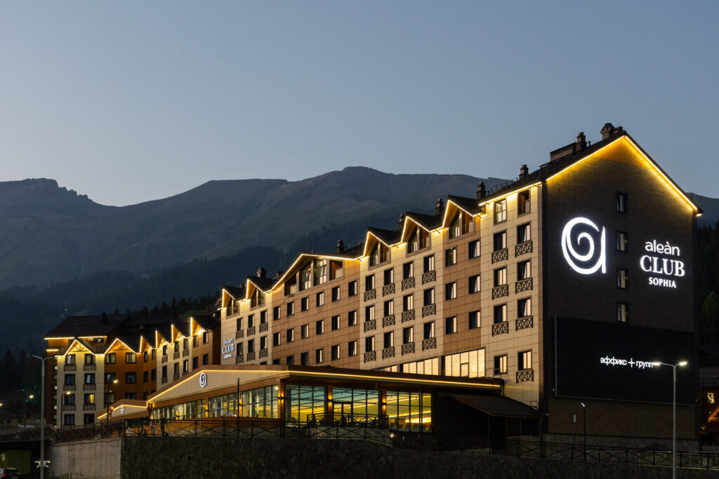 Комплексное освещение Alean Club Sophia